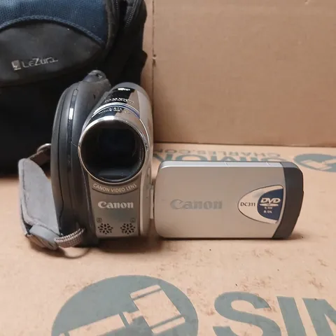 CANON DC311 DVD CAMCORDER β SILVER, 200X DIGITAL ZOOM, FLIP-OUT LCD SCREEN