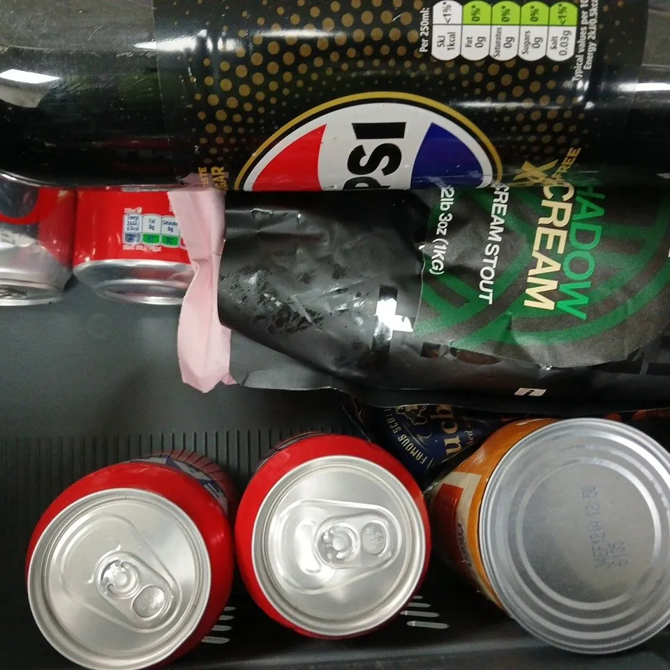 APPROXIMATELY 8 ASSORTED FOOD AND DRINK ITEMS TO INCLUDE BAKED BEANS, SAN PELLEGRINO, ETC