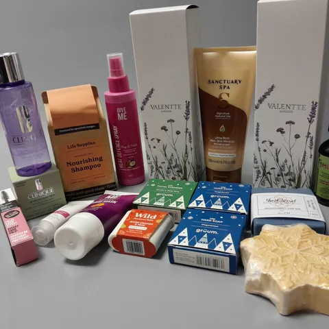 LOT OF BEAUTY ITEMS TO INCLUDE VALENTTE LONDON, ETC