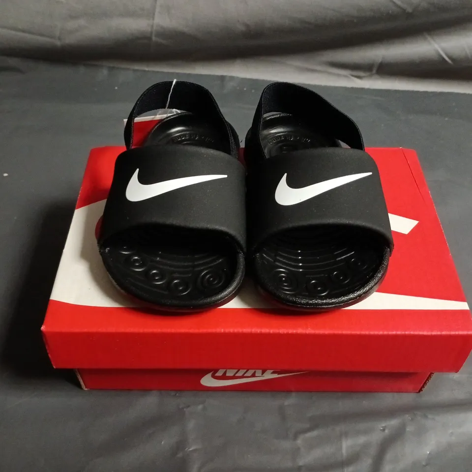 BOXED PAIR OF BABY NIKE KAWA SLIDES - UK SIZE 4.5