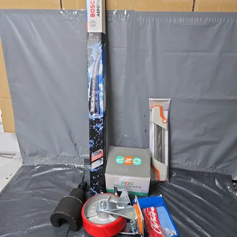 APPROXIMATELY 8 ASSORTED VEHICLE PARTS & ACCESSORIES TO INCLUDE BOSCH AEROTWIN A 864 S, AUTO LOCK, STIHL 2-IN-1 FILE HOLDER, ETC - COLLECTION ONLY