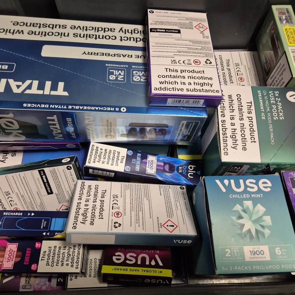 APPROXIMATELY 20 ASSORTED E-CIGARETTE PRODUCTS TO INCLUDE - TITAN 10K , HAYATI , VUSE ETC