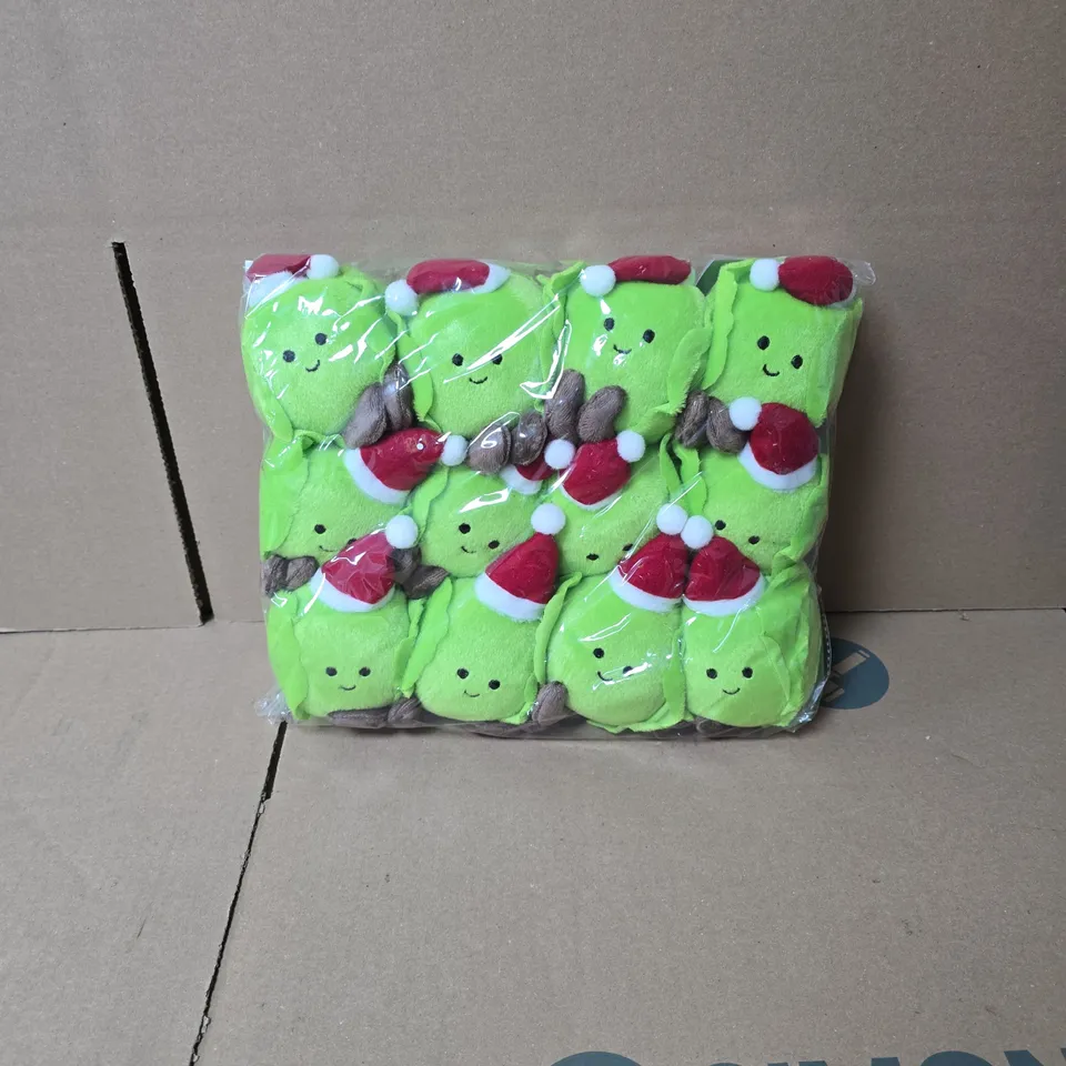 12 X GISELA GRAHAM LONDON GREEN SPROUT CHRISTMAS ORNAMENTS UNBOXED