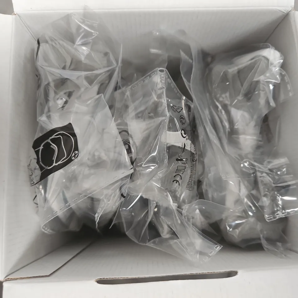 BOXED JSP TYPHOON HORIZONTAL FOLD FLAT -FFP1 DISPOSABLE MASK 315 TYPHOON (PACK 10) (BEY110-201-A00)