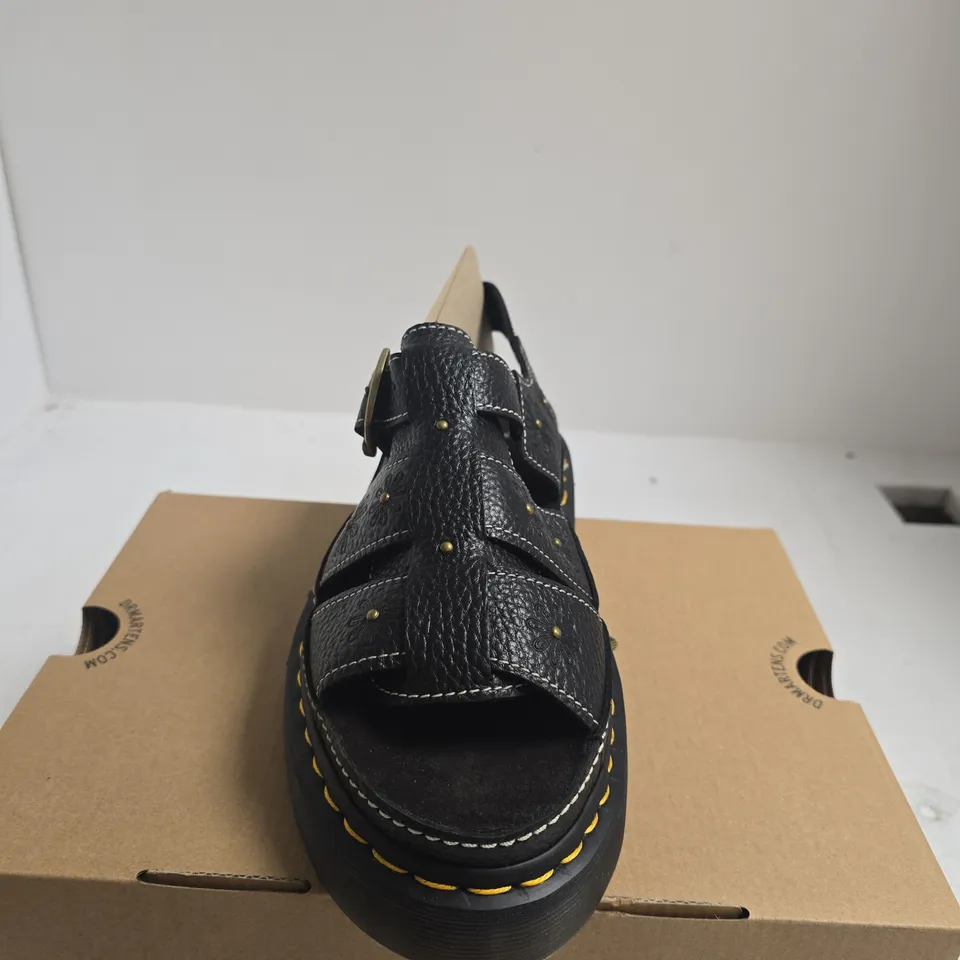 BOXED PAIRO OF DR. MARTENS QUAD SHORE OPEN-TOE SANDALS – BLACK LEATHER, UK 6