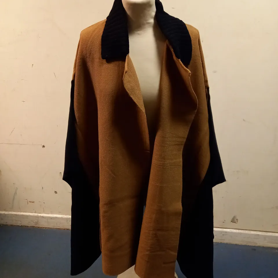 BADGLEY MISCHKA COLOUR BLOCKED KNITTED PONCHO - SIZE XL 