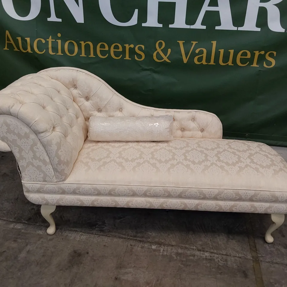 DESIGNER CHAISE LOUNGE BUTTONED CREAM FABRIC