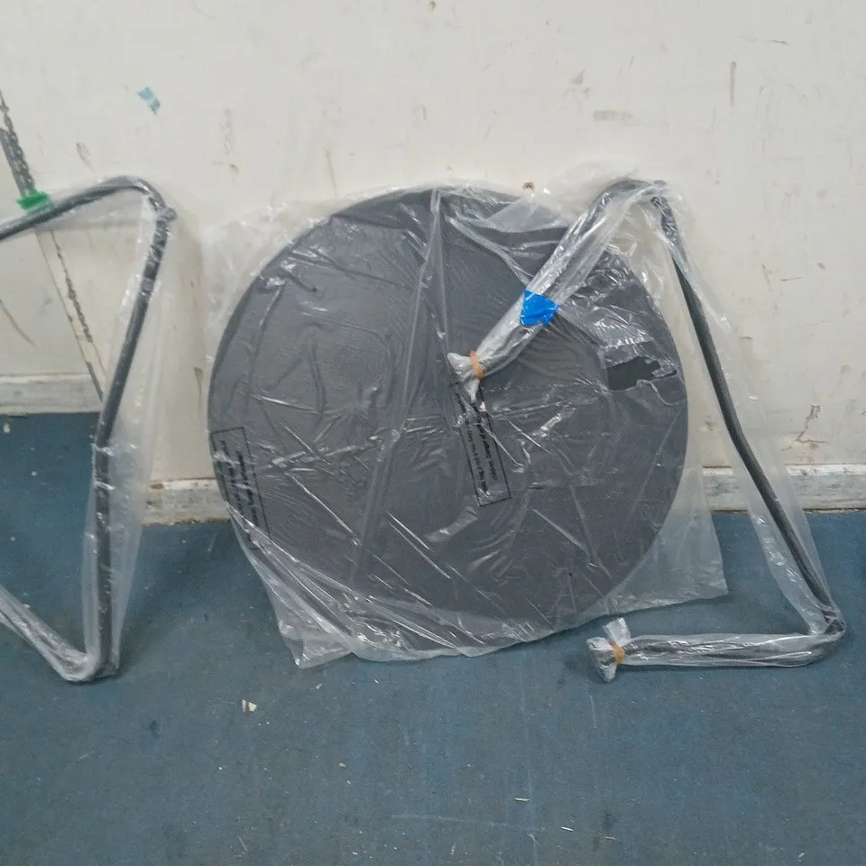 ROUND BLACK METAL  GARDEN TABLE 