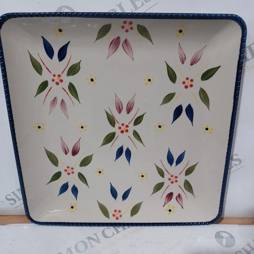 FLOWERED DESIGNED FOOD PLATES AND BOWLS - COLLECTION ONLY
