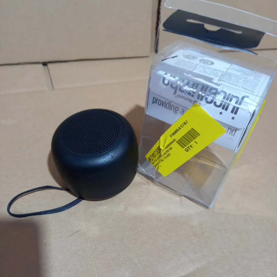 JUICE MARSHMALLOW MINI BLUETOOTH SPEAKER AND BOOMPRO SPEAKER