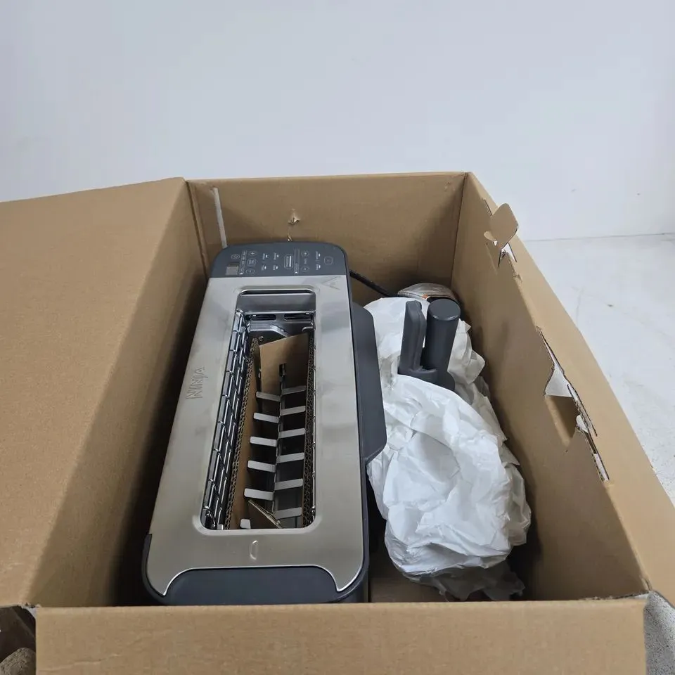 NINJA FOODI 3 IN 1 TOASTER BOXED
