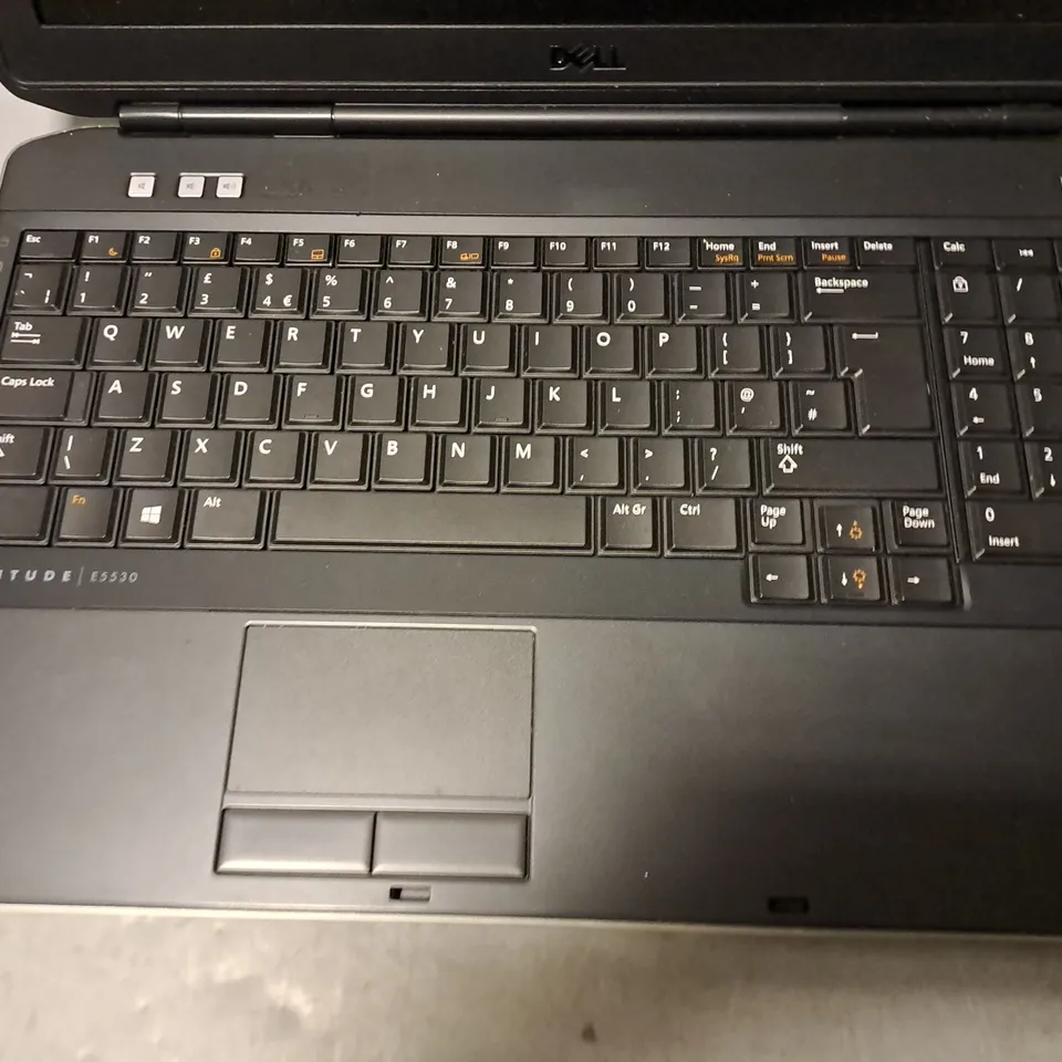 DELL LATITUDE E5530 LAPTOP