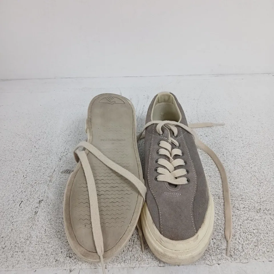 (EU 39) STEPNEY WORKERS CLUB TRAINERS – GREY SUEDE
