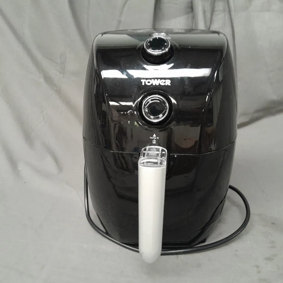 BOXED TOWER 1.5 LITRE AIR FRYER