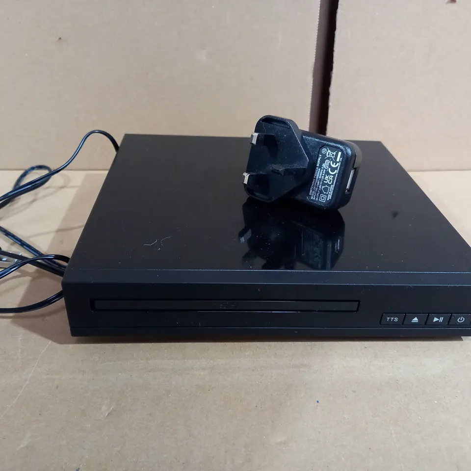 ONN HDMI DVD PLAYER WITH REMOTE