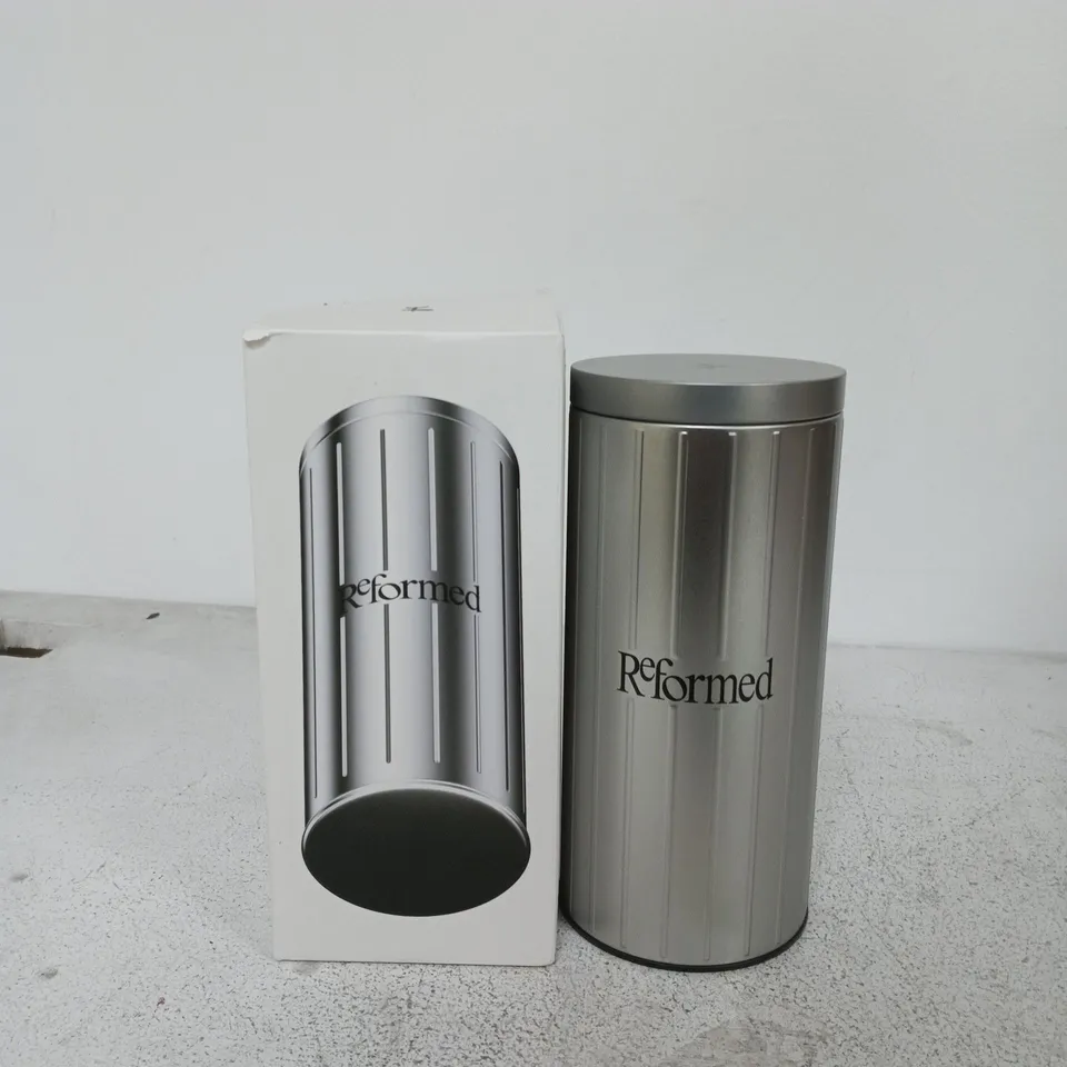 BOXED STORAGE TANK