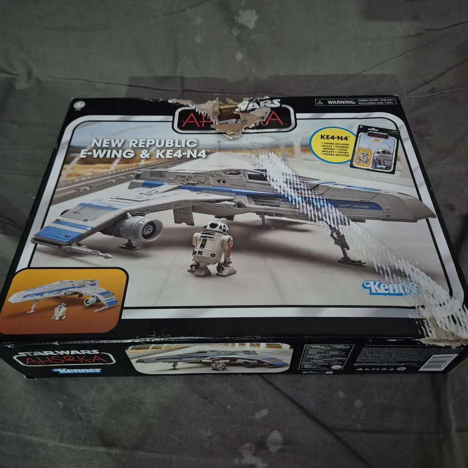 KENNER STAR WARS NEW REPUBLIC E-WING & KE4-N4 – BOXED 