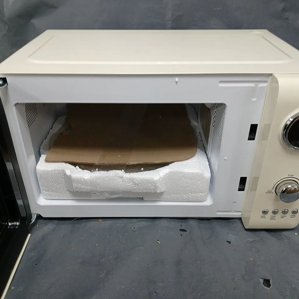 DAEWOO 20L 800W DIGITAL MICROWAVE 