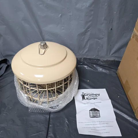 ANTI SQURREL SUET CAKE BIRD FEEDER 