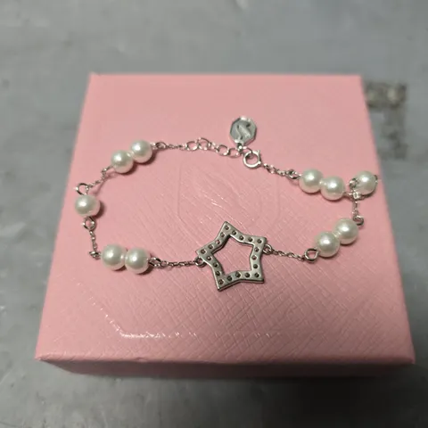 BOXED SWAROVSKI STAR CLIP BANGLE 