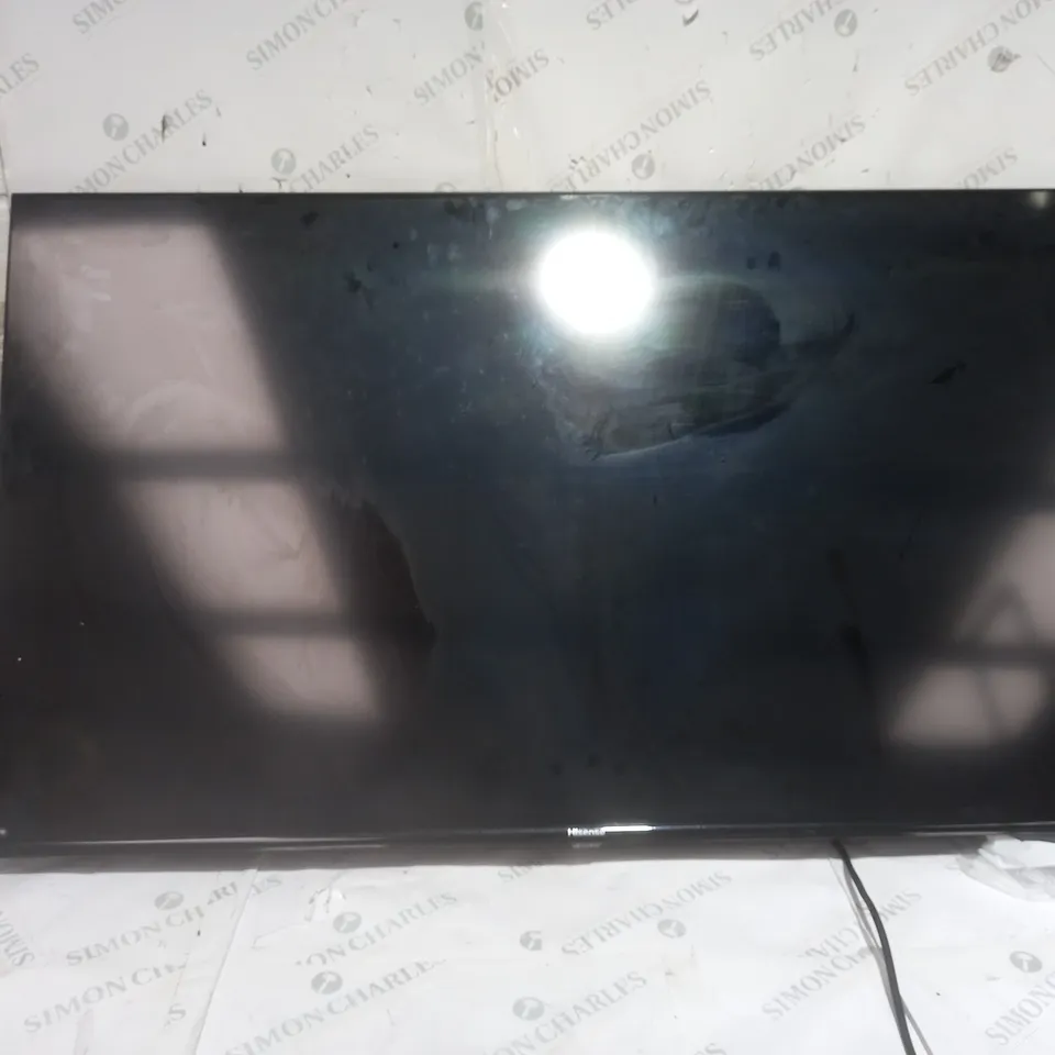 HISENSE ROKU R50A7200UK 50" SMART 4K LED TV [COLLECTION ONLY]
