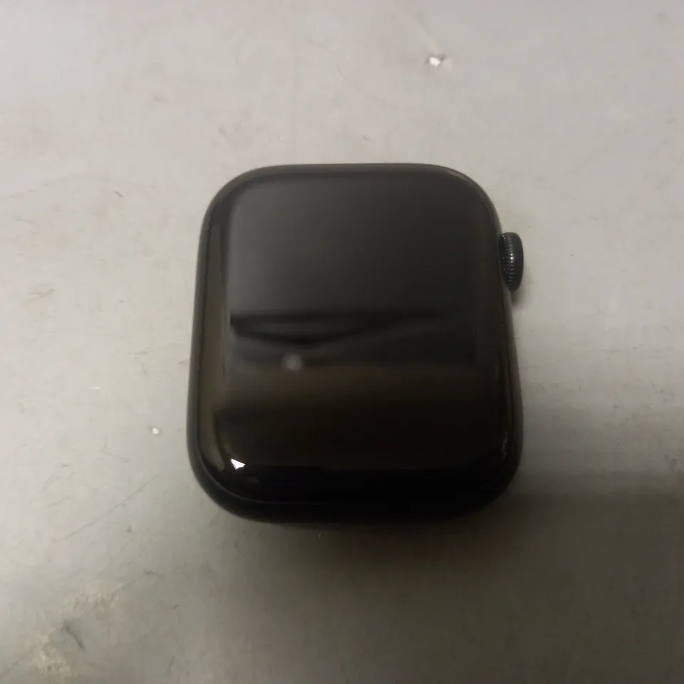 APPLE WATCH SERIES 9 (45mm) (NO STRAP)