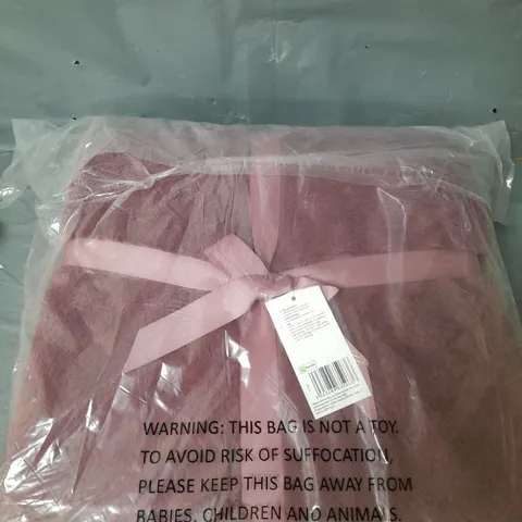 BAGGED SOFT TOUCH BLANKET - KING SIZE - PINK