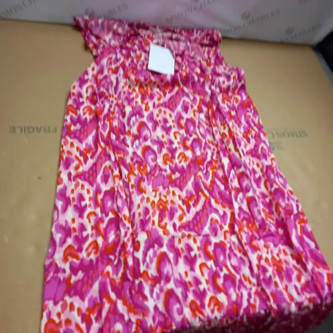 ANANY OCCASSIONAL PATTERN DRESSN SIZE 22