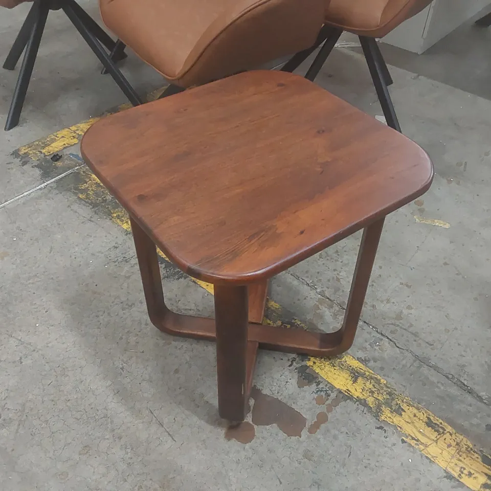 SATORI SOLID WOOD CROSS LEGS SIDE TABLE COLOUR: WALNUT