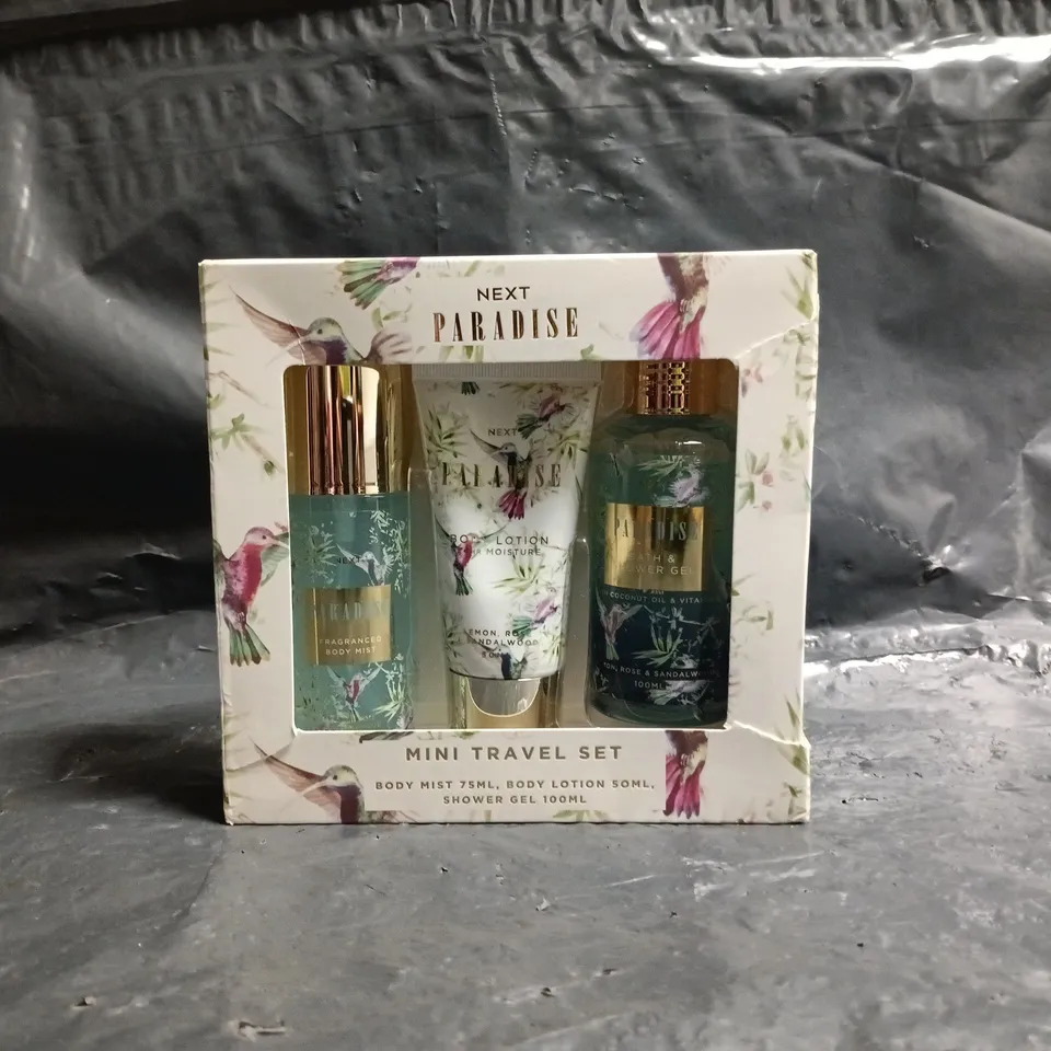 PARADISE MINI TRAVEL SET