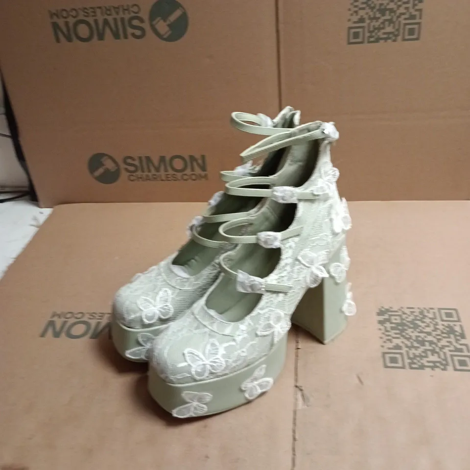 KOI GREEN LACE PLATFORM BOOTS – WOMEN'S UK 10