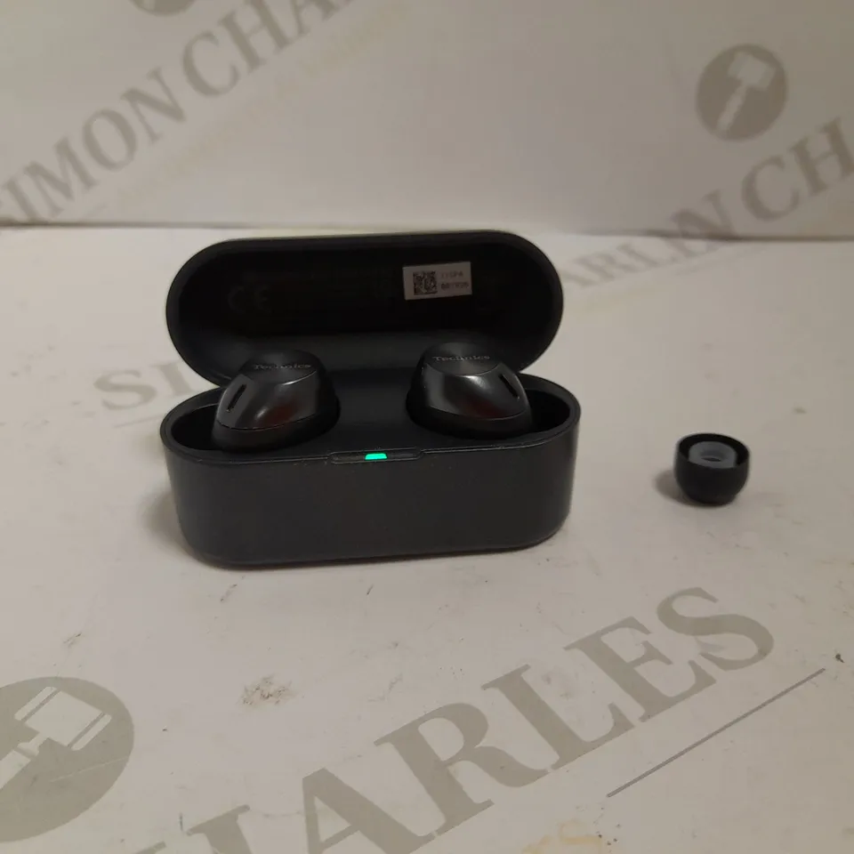 TECHNICS  EAH-AZ40E-K WIRELESS EARBUDS 