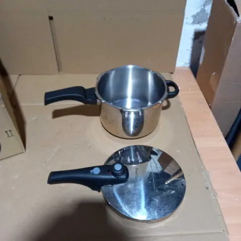 PRESTIGE SMART PLUS PRESSURE COOKER