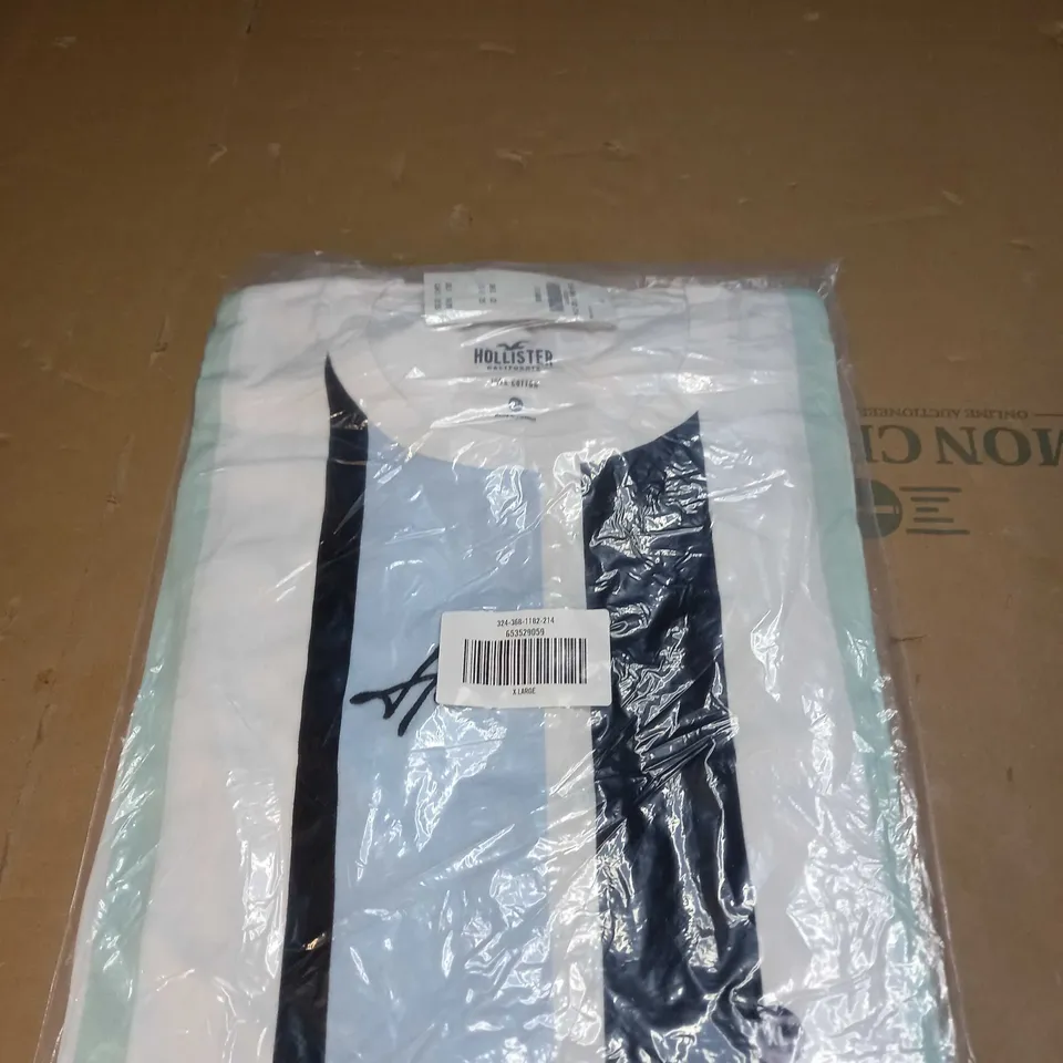 HOLLISTER COLOUR BLOCK T-SHIRT SIZE XL