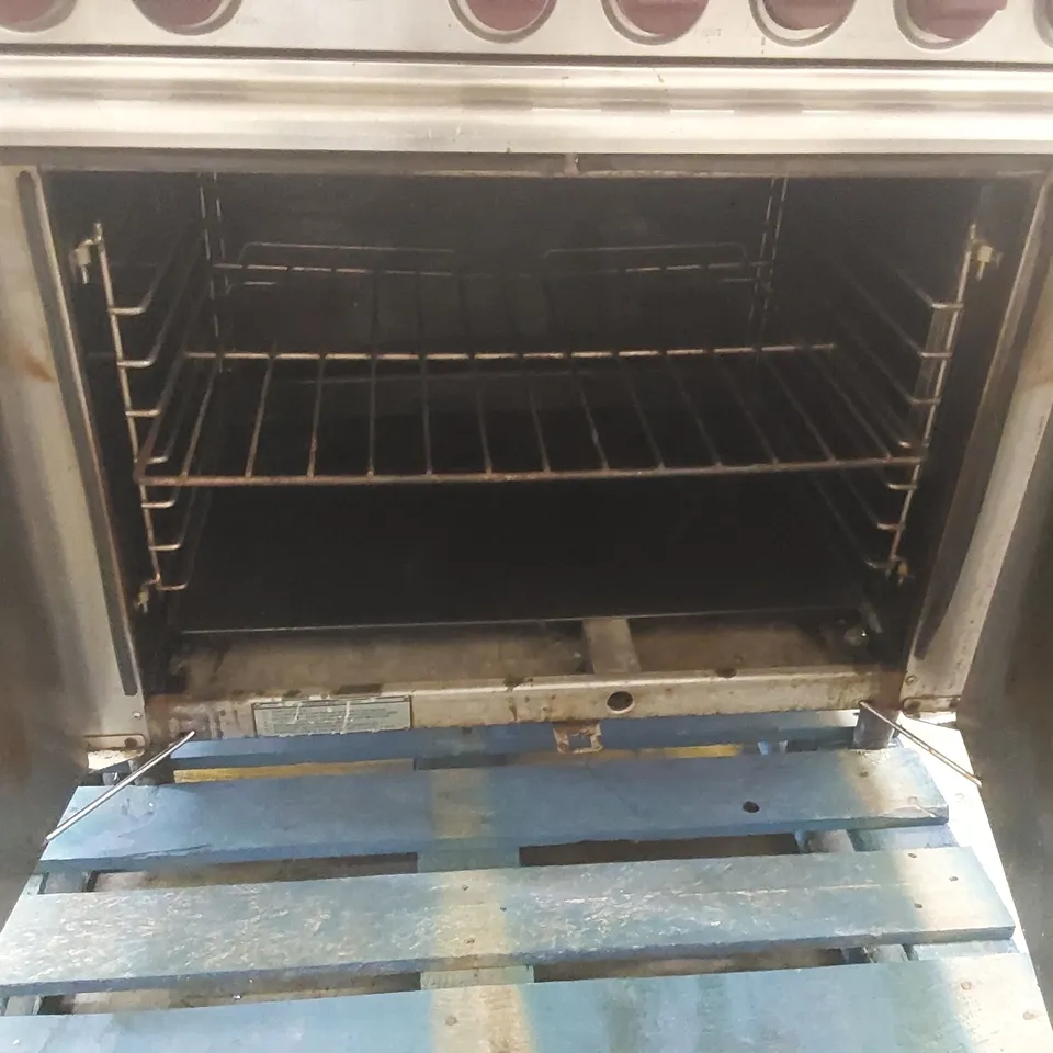STAINLESS STEEL COMMERCIAL 6 GAS BURNER DOUBLE OVEN