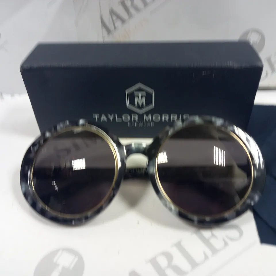 TAYLOR MORRIS ROUND GLASSES