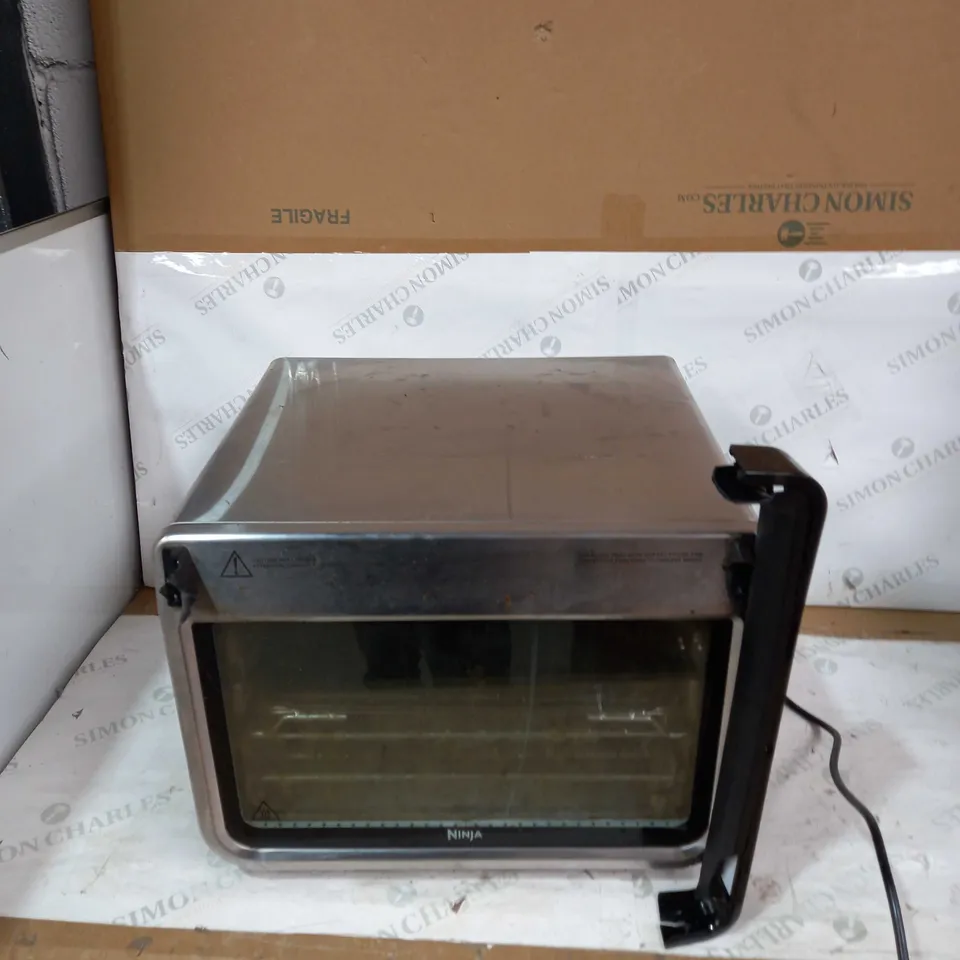 NINJA FOODI 10-IN-1 MULTIFUNCTION OVEN