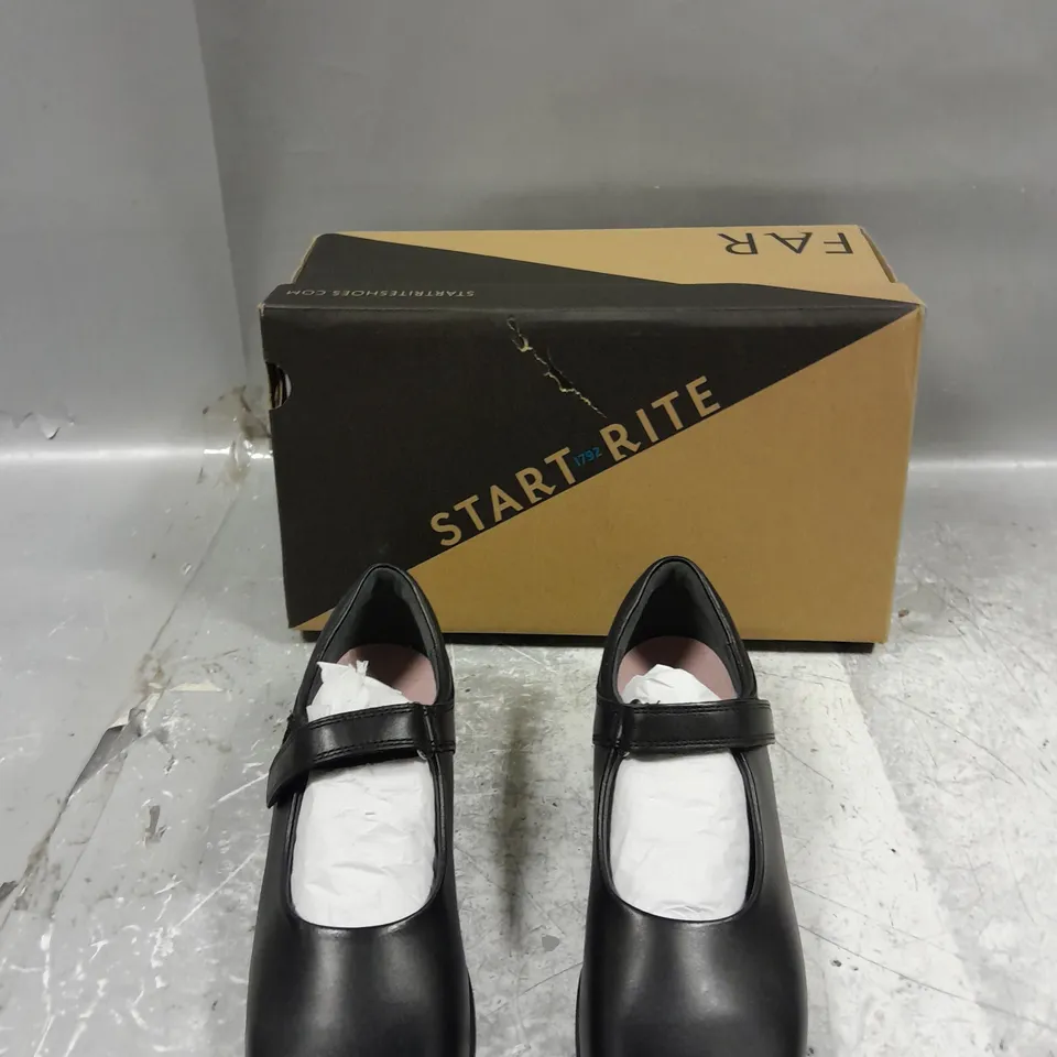 BOXED PAIR OF START RITE SAMBA BLACK LEATHER SIZE 4 1/2 
