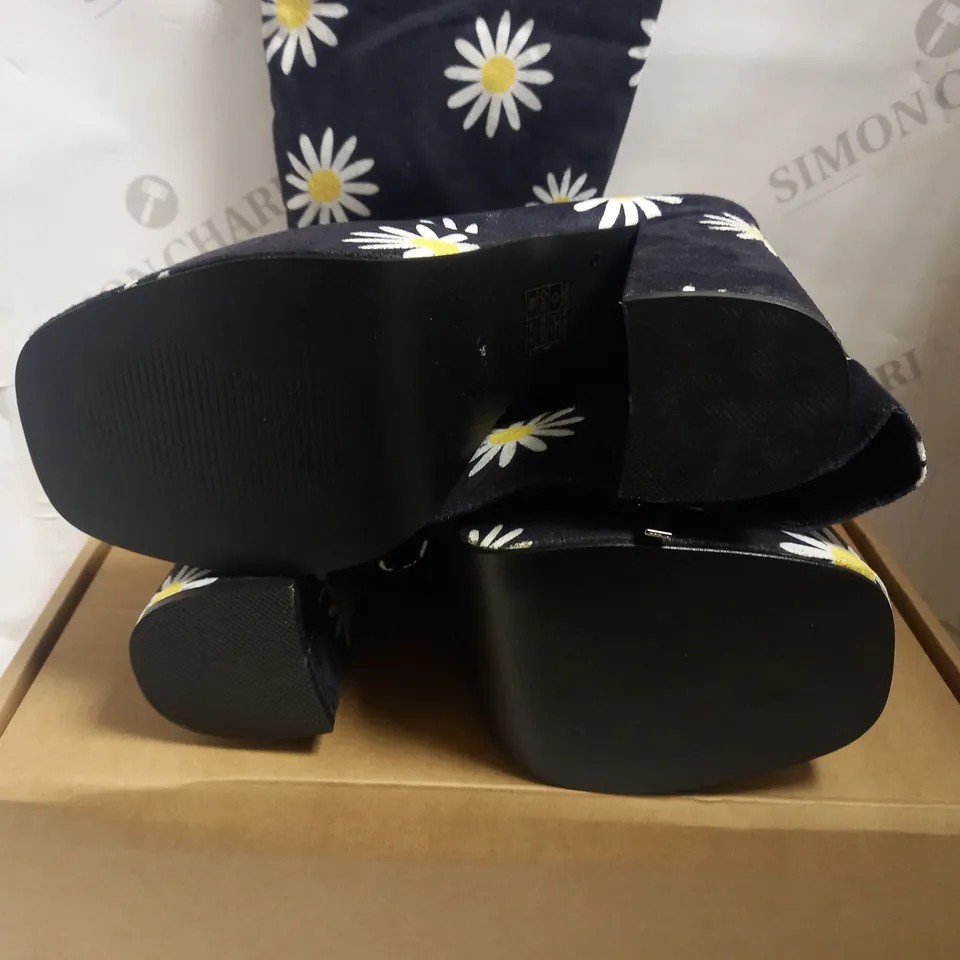 KOI VEGAN CRAZY DAISY NAVY BLUE PLATFORM LONG BOOTS - SIZE 6
