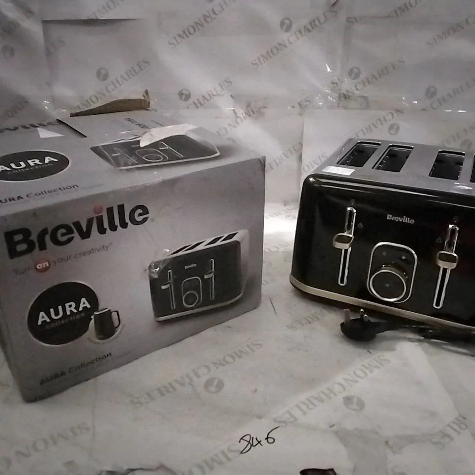 BOXED BREVILLE 4 SLICE TOASTER 