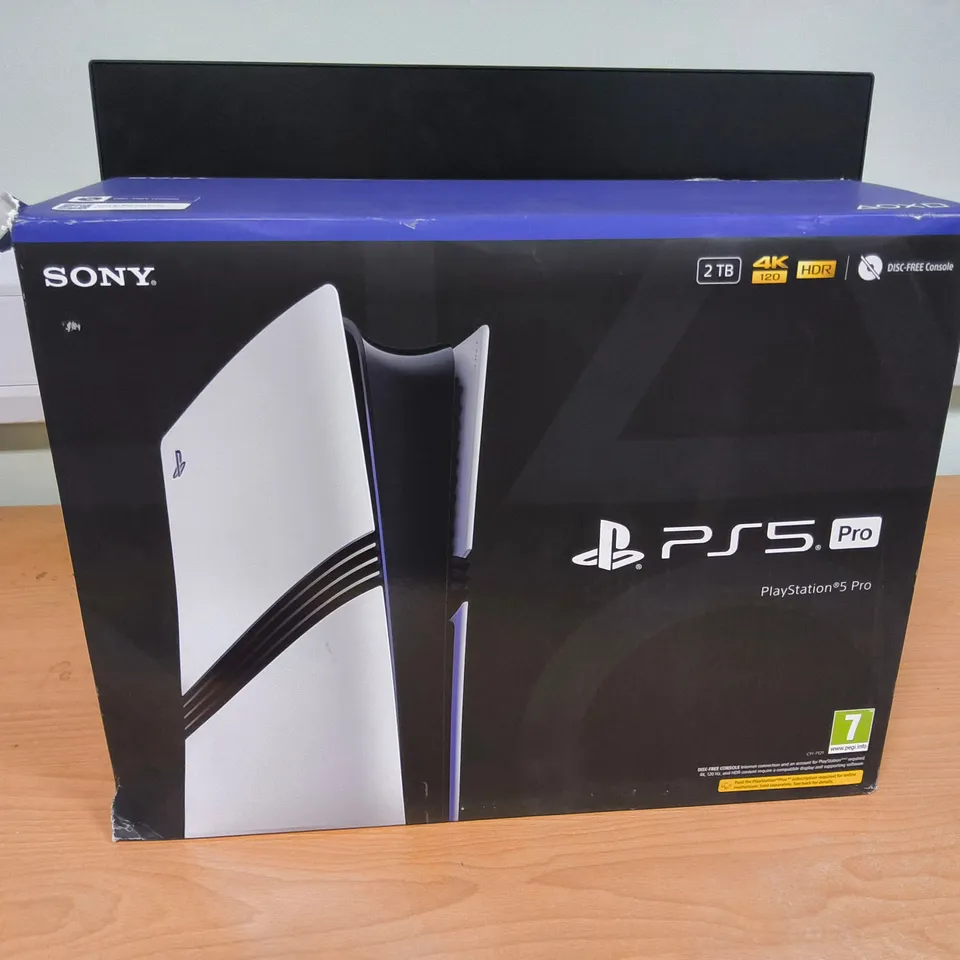 BOXED SONY PLAYSTATION 5 PRO 2TB DISC FREE EDITION CONSOLE WITH CONTROLLER AND LEADS - CFI-7121