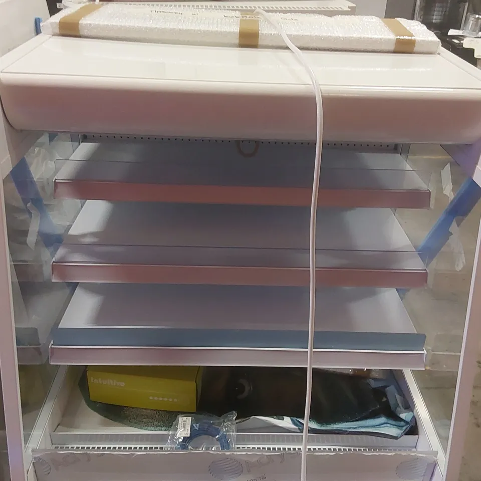 COMMERCIAL DISPLAY FRIDGE 