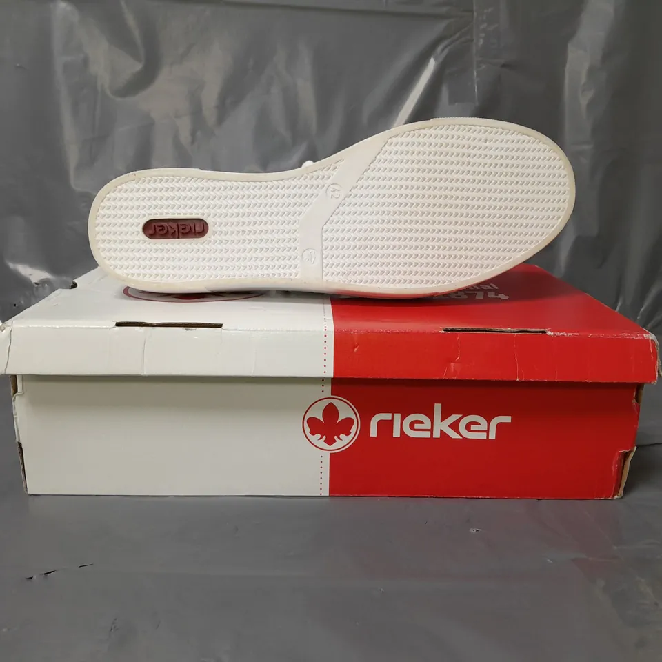 RIEKER LEATHER PLATFORM TRAINERS WHITE SIZE 8