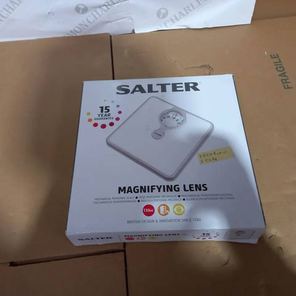 SALTER MAGNIFYING LENS PERSONAL SCALES
