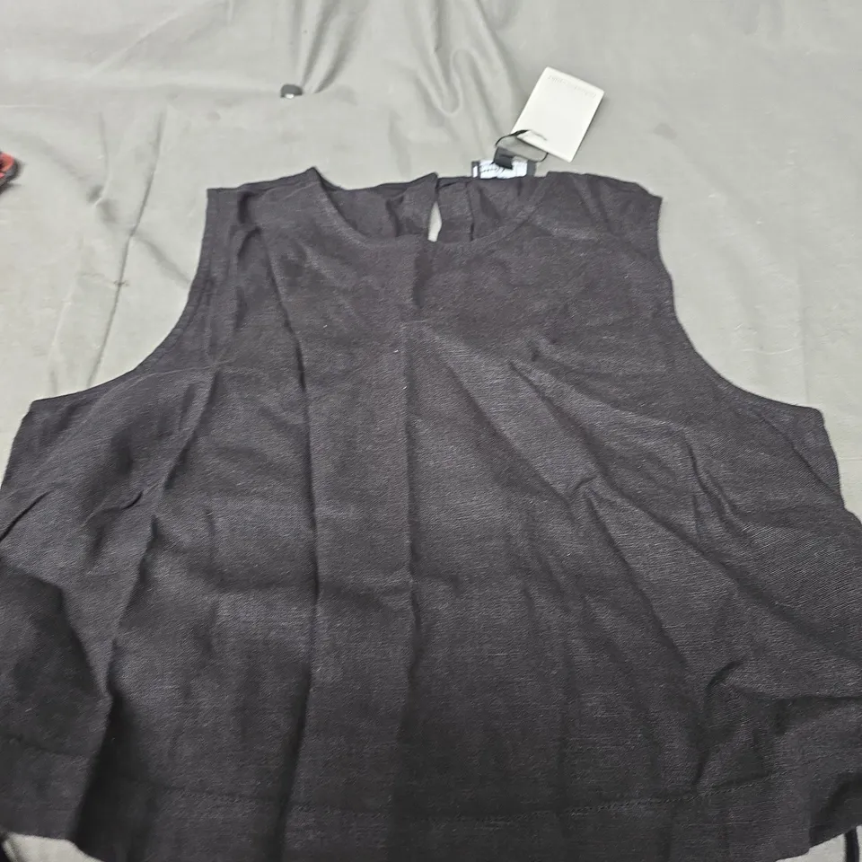 NOBODYS CHILD VERITY TOP SIZE 8
