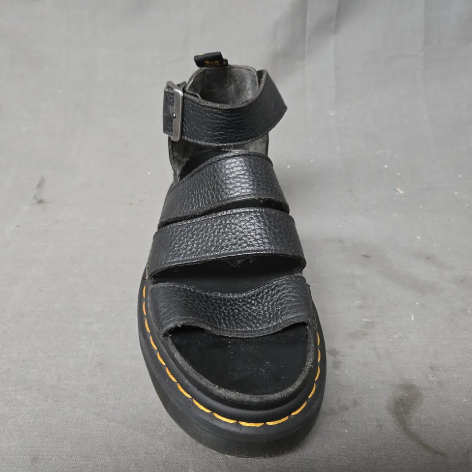 BOXED PAIR OF DR MARTENS OPEN TOE SANDALS IN BLACK UK SIZE 4