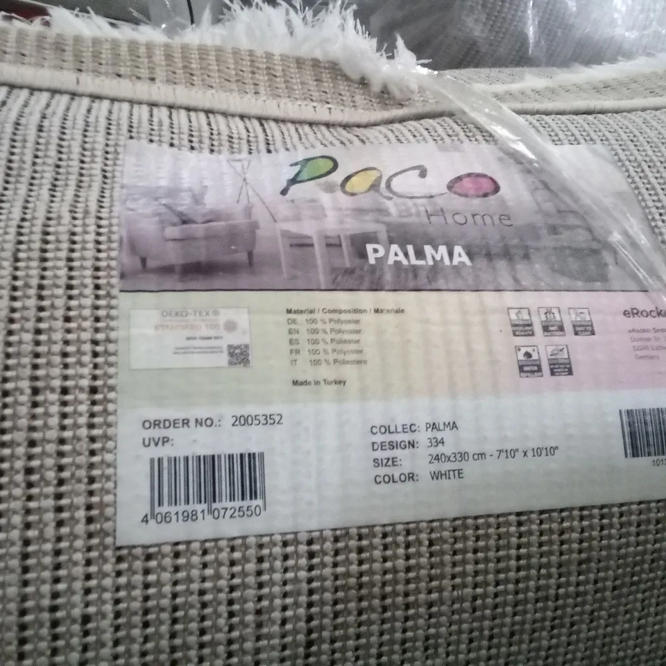 WHITE PALMA RUG 7,10" * 10'10"