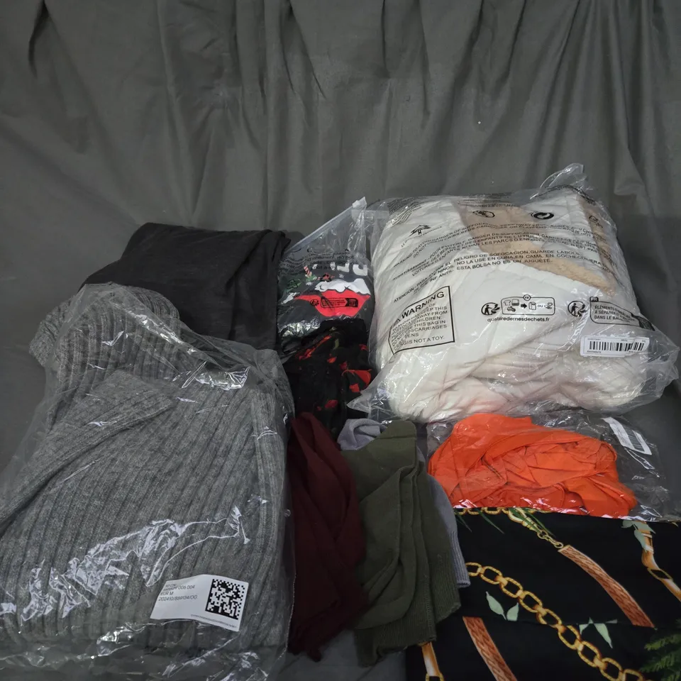 LARGE BOX OF ASSORTED CLOTHING ITEMS IN VARIOUS COLOURS, SIZES AND STYLES