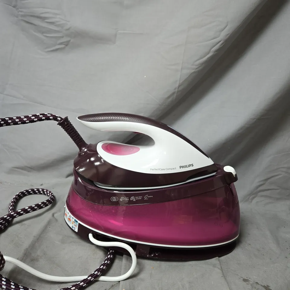 PERFECTCARE COMPACT RED IRON