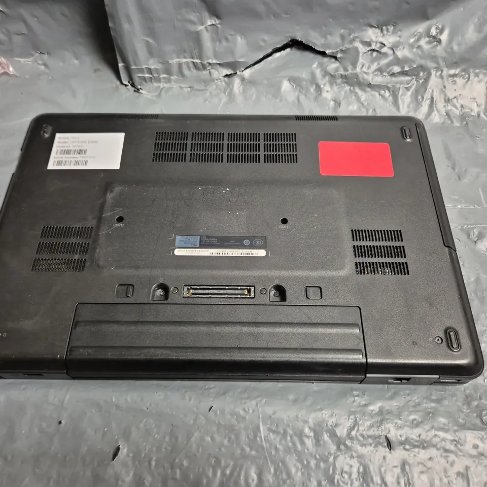 DELL LATITUDE E5540 LAPTOP
